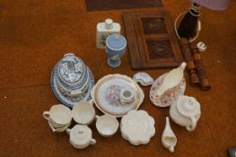 Collection of ceramics to include Wedgwood & other