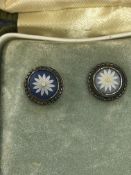 Boxed wedgwood tri colour earrings