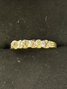 9ct Gold ring set with cz stones Size S 2.1g