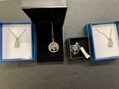 3 Silver chains & pendant & 1 silver pendant