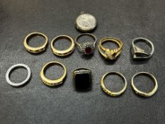 Collection of silver rings & others