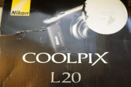 Nikon L20 coolpix camera