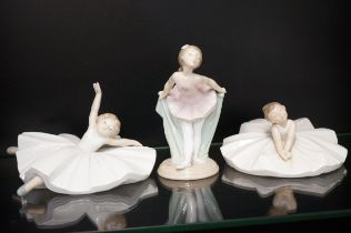 3x Nao child figures