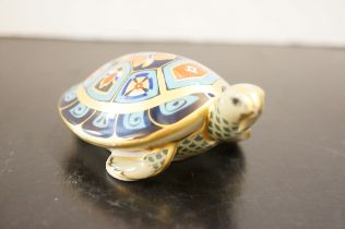 Royal crown derby terrapin silver stopper