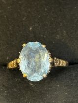 9ct Gold ring set with topaz Weight 3g Size Q