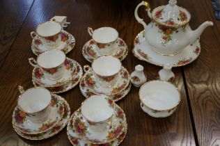 24 Pieces of Royal Albert old country rose - all f