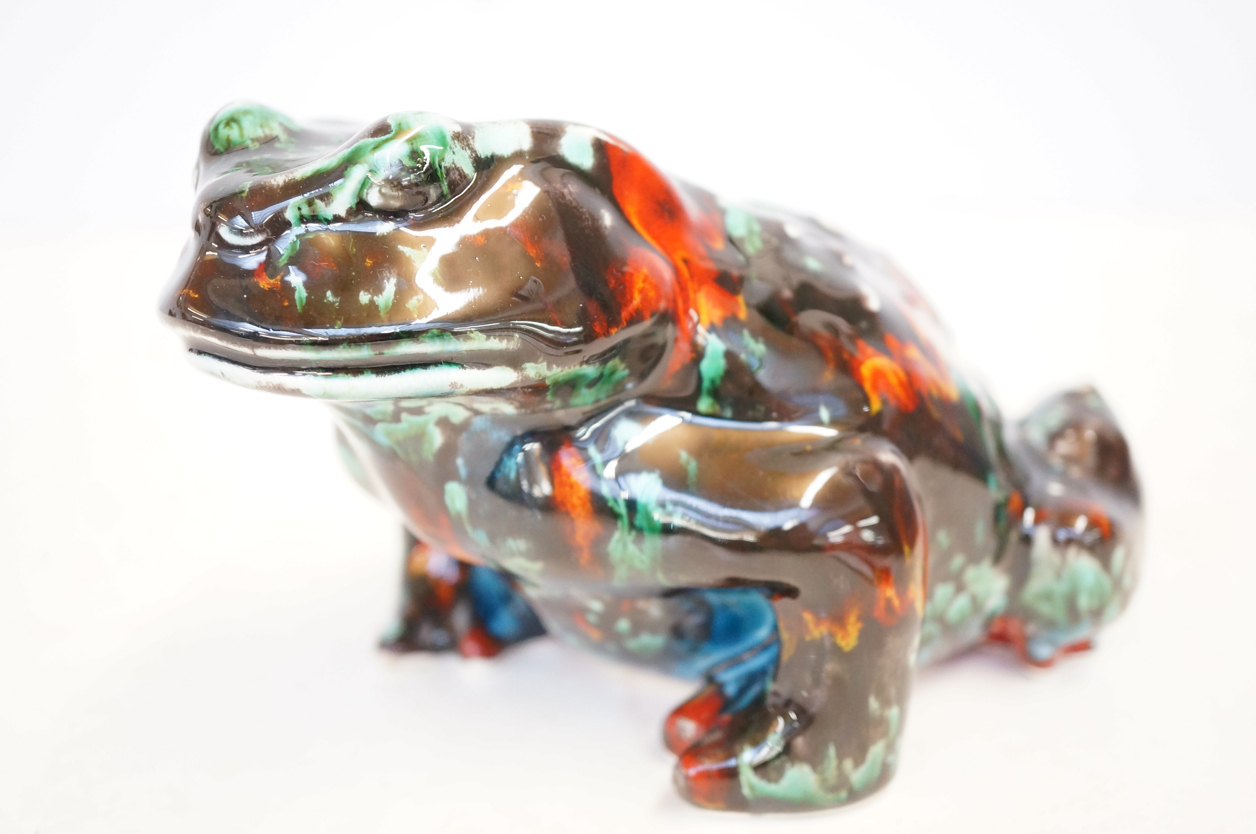 Anita Harris large frog signed in gold 19 cm wide