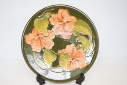 Moorcroft hibiscus pattern plate Diameter 30 cm