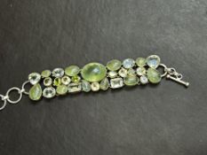 Ladies 925 Silver Cuff Bracelet with mixed Green G