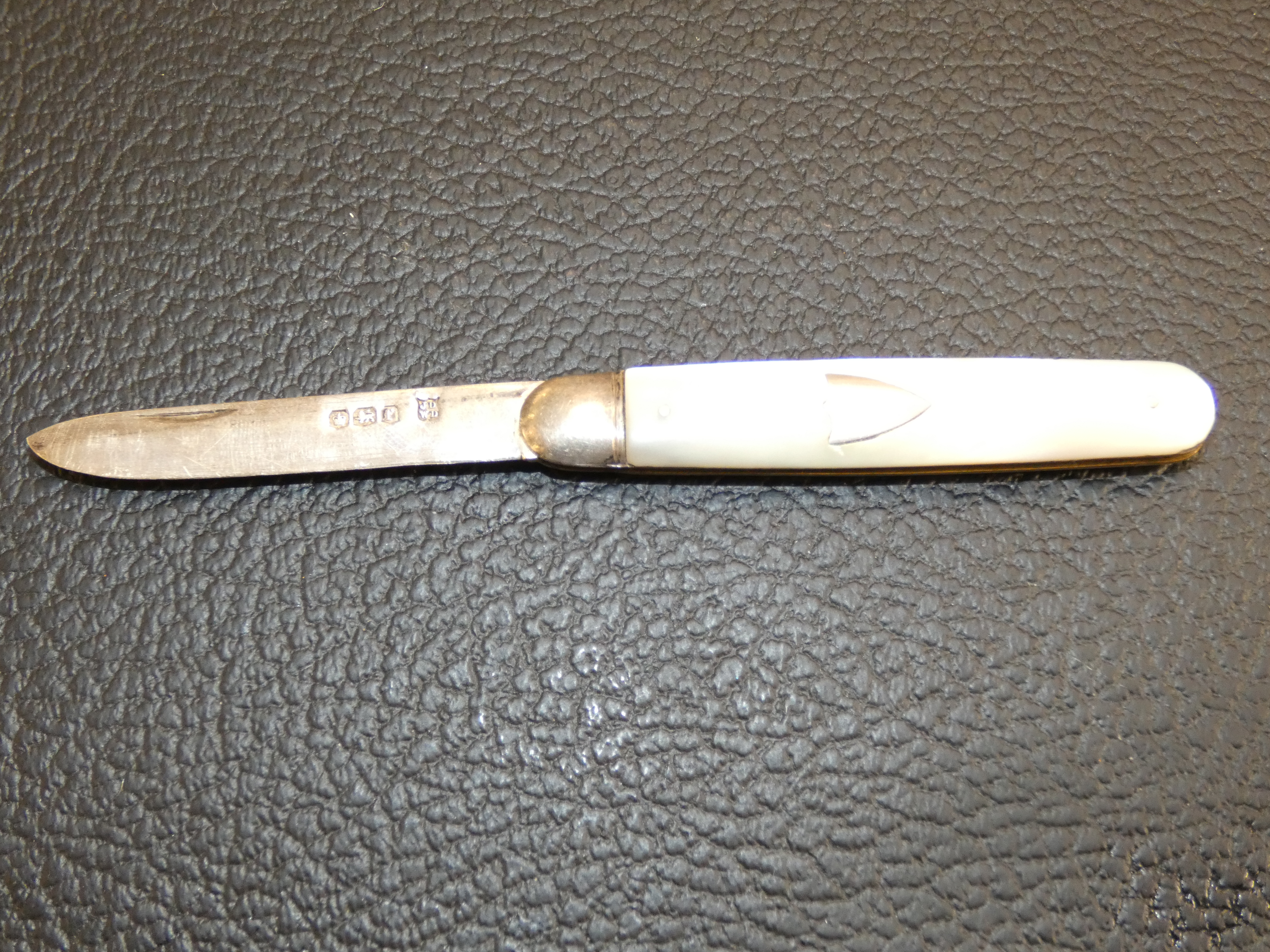 Silver bladed fruit knife with mother of pearl han