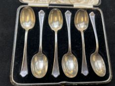 6 Boxed silver spoons Birmingham 52g