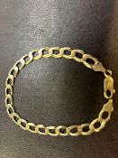9ct Gold curb bracelet Weight 8.4g