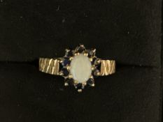 9ct Gold ring set with opal & sapphires Size U 3.2