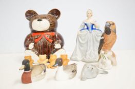 Aramis ceramic bear cookie jar with rare bears, Li
