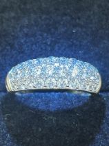 9ct Gold ring set with cz stones Size M 2.2g