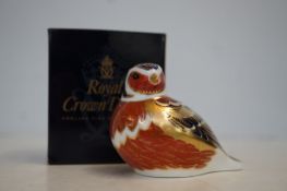 Royal crown derby chaffinch with gold stopper & or