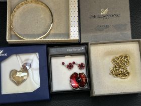 Collection of jewellery to include Swarovski