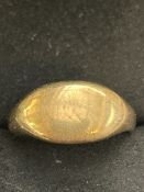 9ct Gold signet ring Size Q 4.9g
