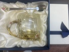 Decorative tea cup & spoon boxed