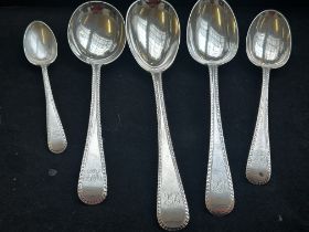 5 Silver Mappin & Webb spoons (London) 300g