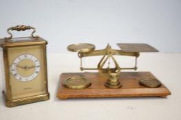 Set of postal scales with weights together with a