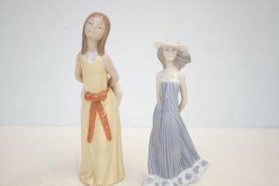 2 Lladro figures tallest 25 cm