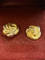 Boxed pair 9ct gold earrings