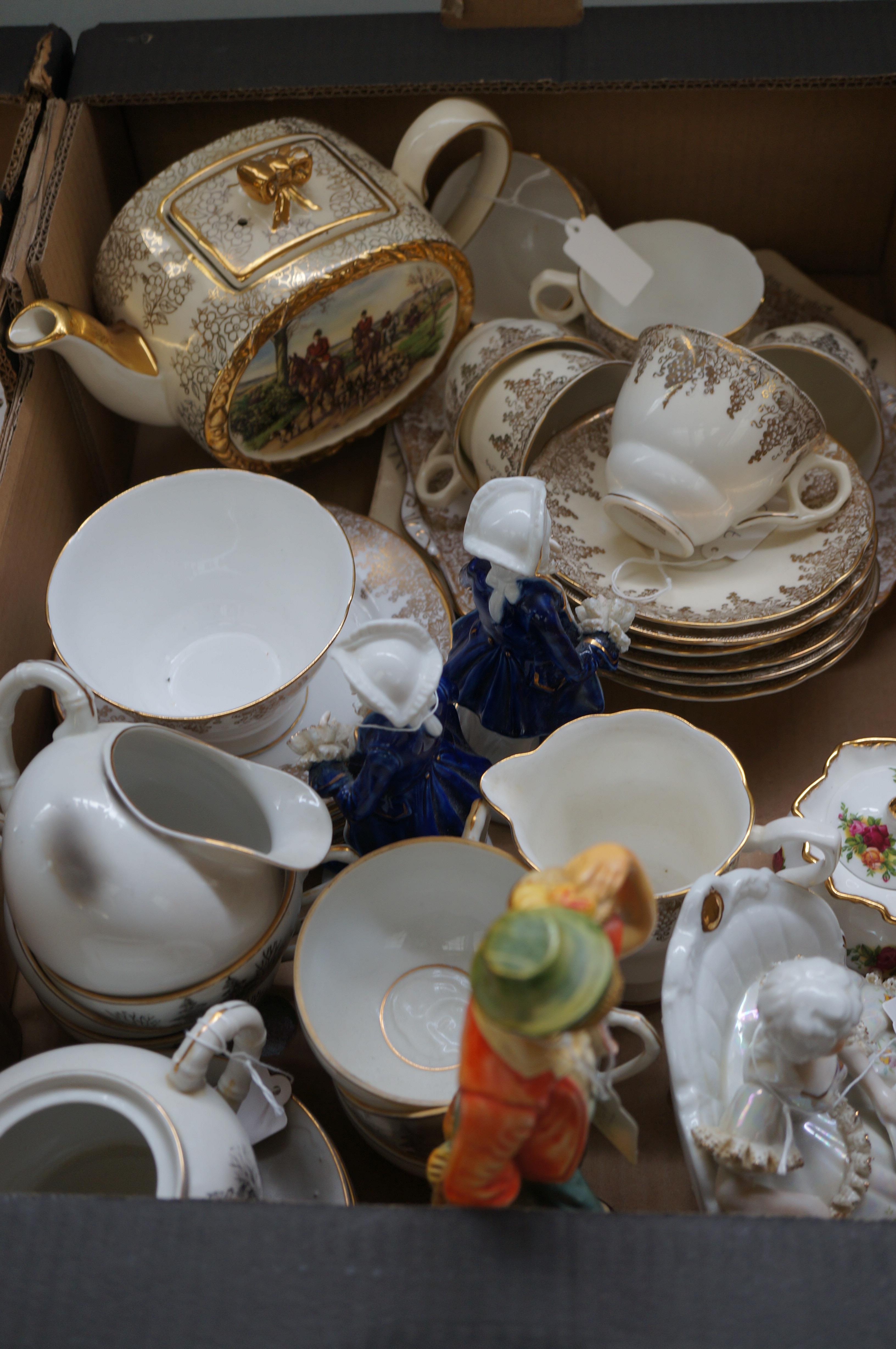 Box of ceramics to include Sadler