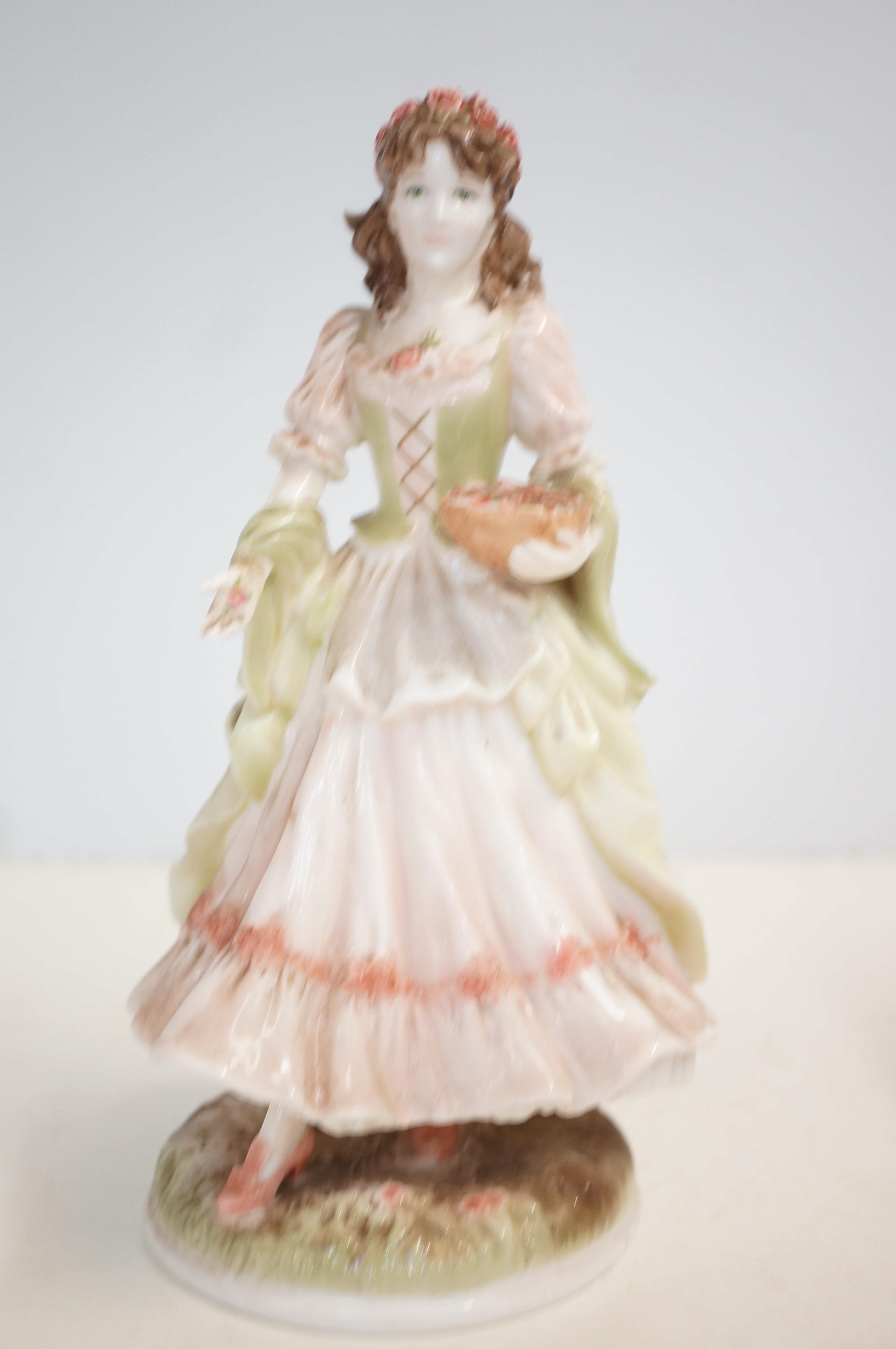 Limited edition Royal Worcester 'The Queen of the