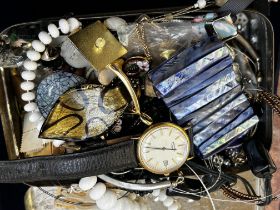 Unsorted collection of costume jewellery