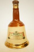 Bells scotch whiskey decanter full & unopened 75 c
