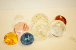 Collection of paperweights - 8 in total