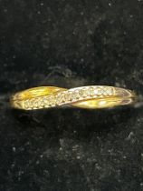 9ct Gold crossover ring set with diamonds Size O