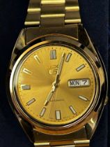 Seiko 5 day/date automatic wristwatch with box & p