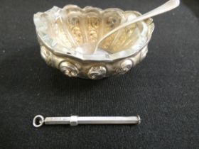 Silver salt together with a silver tooth pick