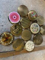 Collection of compacts