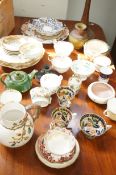 Good collection of early porcelain to include Mint