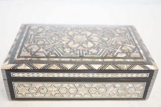 Jewellery box inlaid with mother of pearl with plu