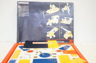 Meccano 395 parts for all action models - seems to