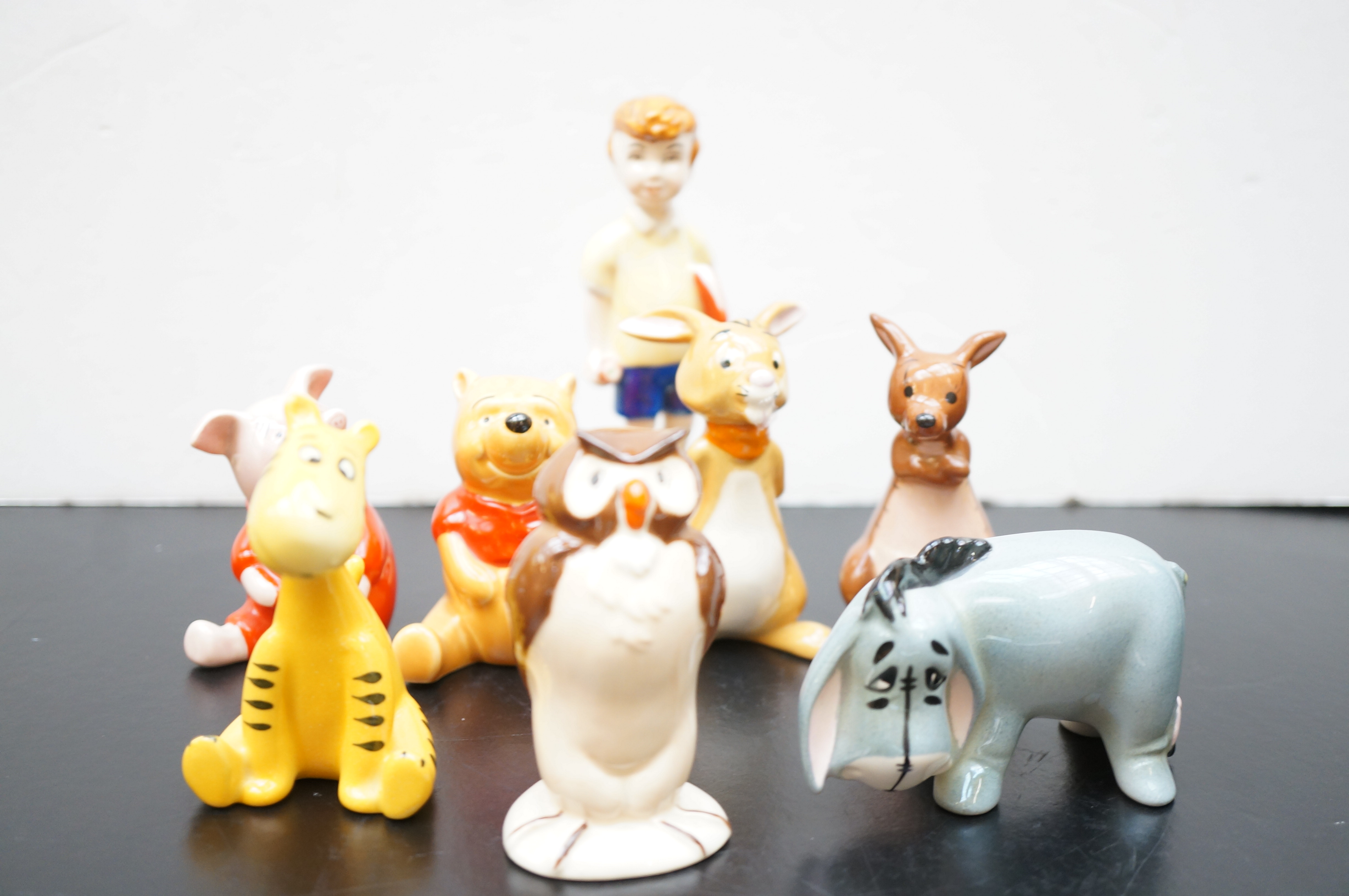 Beswick Winnie The pooh set 8 figures