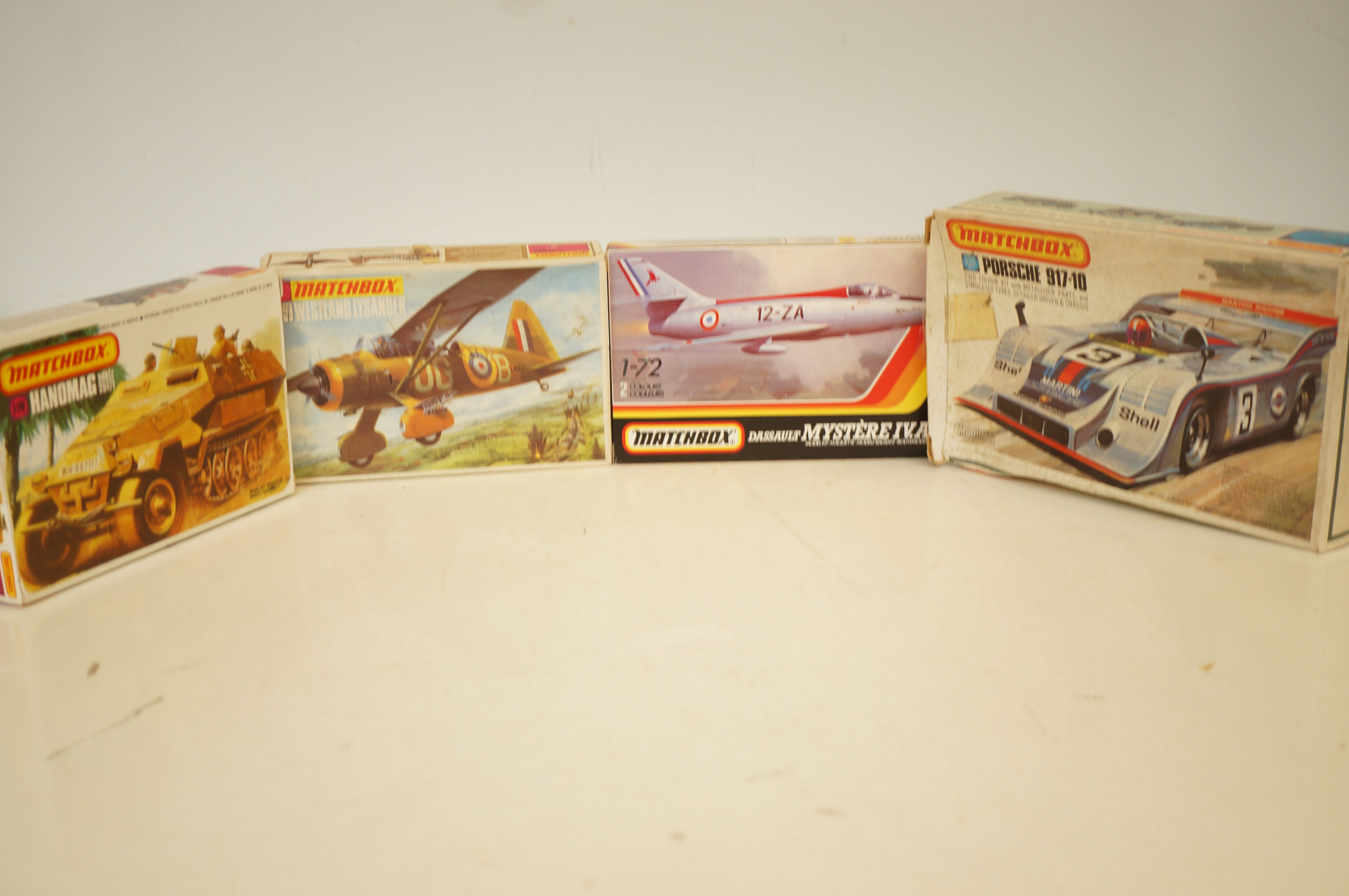 Matchbox vintage model kits, all seem to be unopen