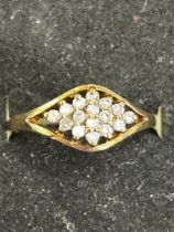 9ct Gold ring set with 16 diamonds 2.2g Size P