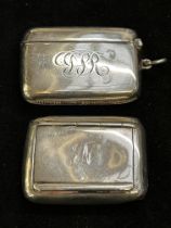 Silver vesta case & silver pill box Weight 71g