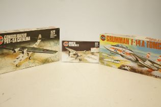 Airfix vintage model kits appear to be unopened &