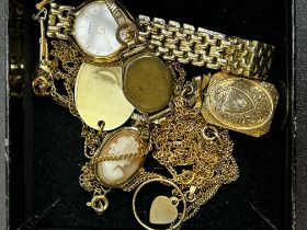 Gold plated costume jewellery to include a watch