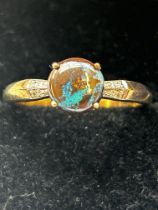9ct Gold ring set with opal & diamonds Size O 1.9g