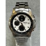 Gents Seiko chronograph 7T92-08FO with panda dial