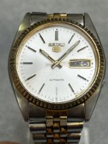 Gents Seiko 5 automatic -31107009 with day date on