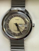 Gents Timex automatic watch in box