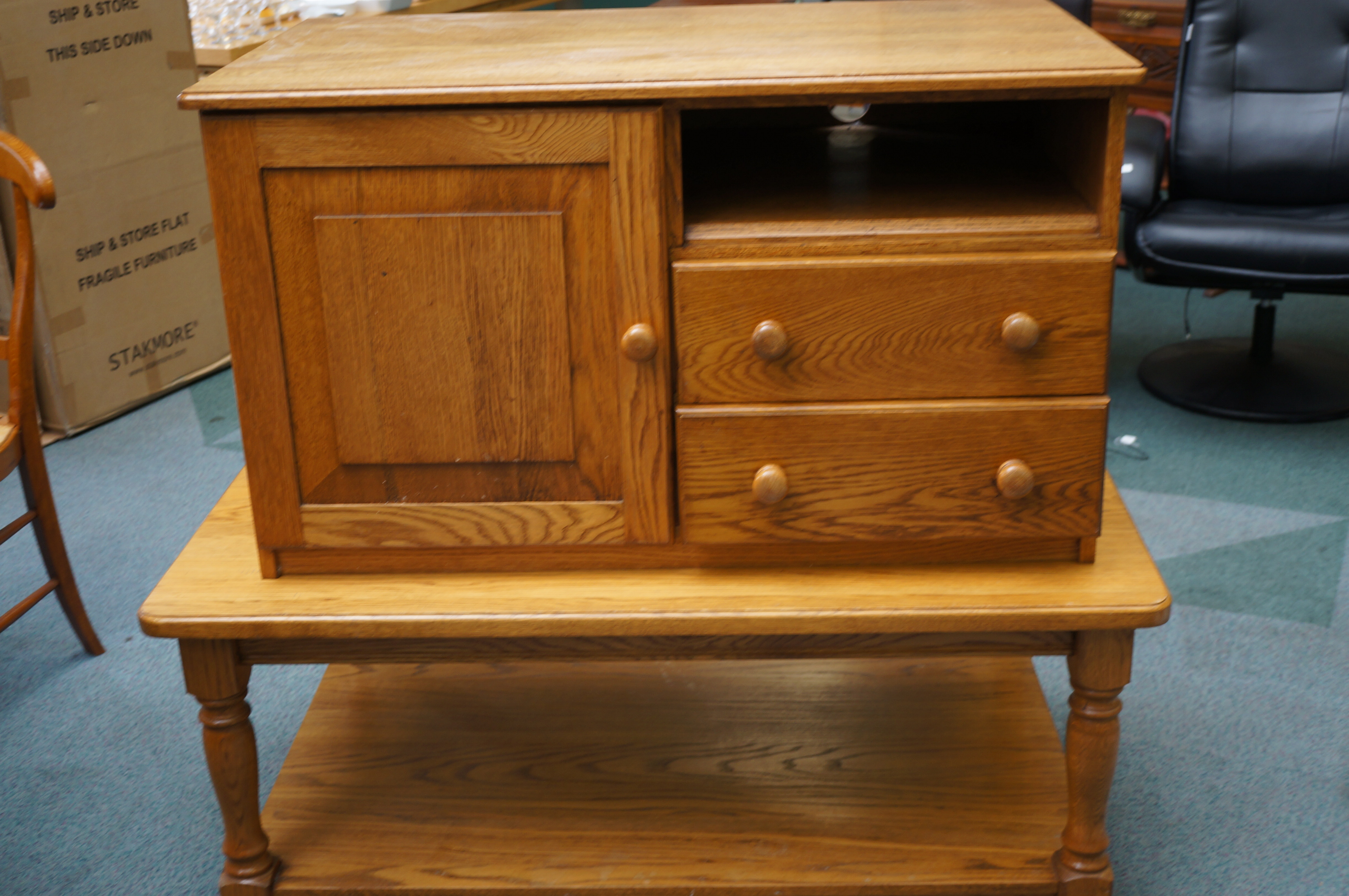 Solid oak coffee table & oak cabinet - very heavy